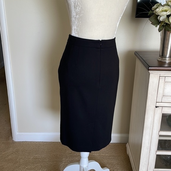 DKNY Black Midi Skirt. - Picture 3 of 13